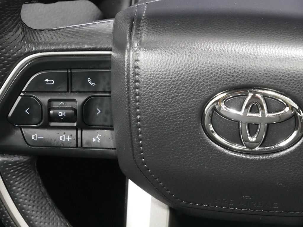 2025 Toyota Tundra Limited - Photo 22