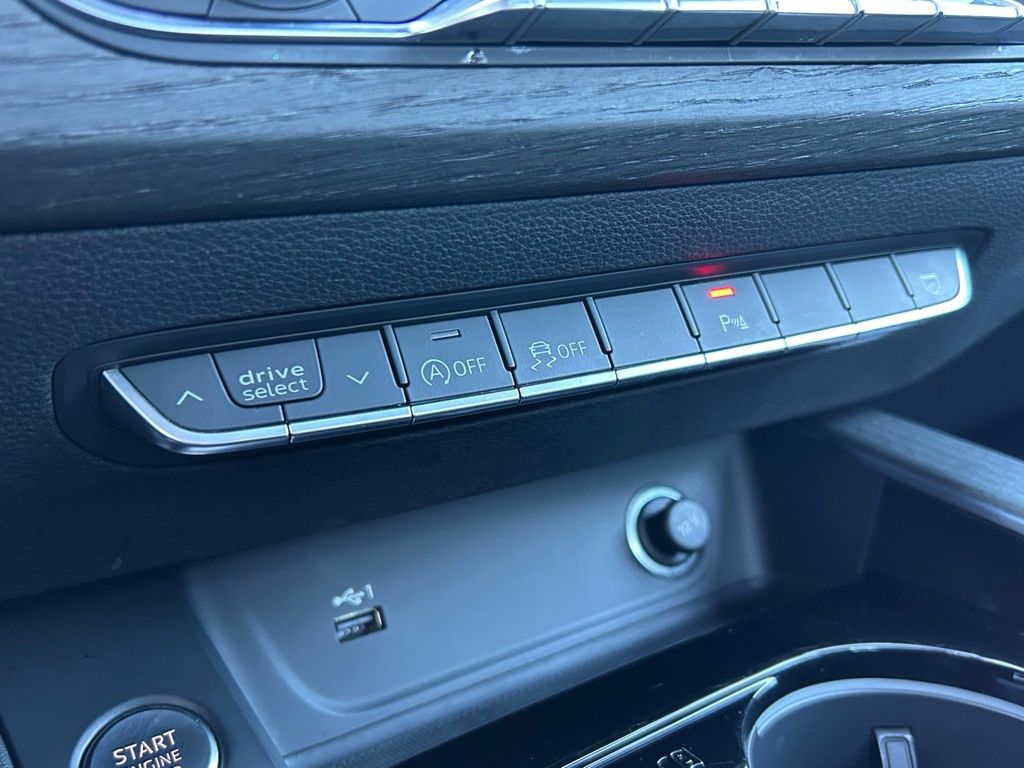 Used 2023  Audi 45 S line Premium Plus image 32