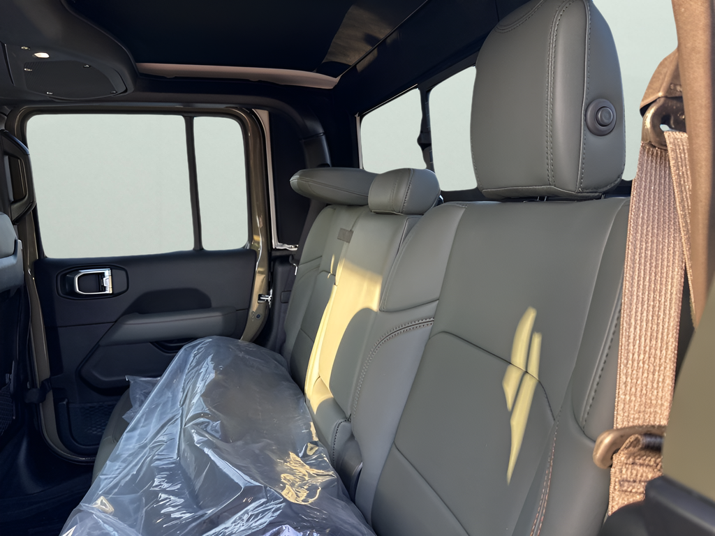 New Car 2025 Jeep Gladiator  Mojave For Sale Under $60,000 In Austin, Texas