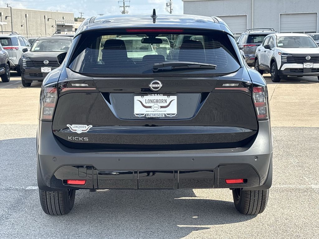 New 2026 Nissan Kicks SUV