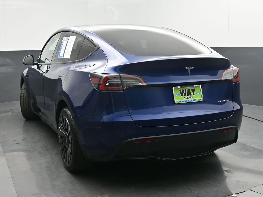 2024 Tesla Model Y Long Range Dual Motor All-Wheel Drive