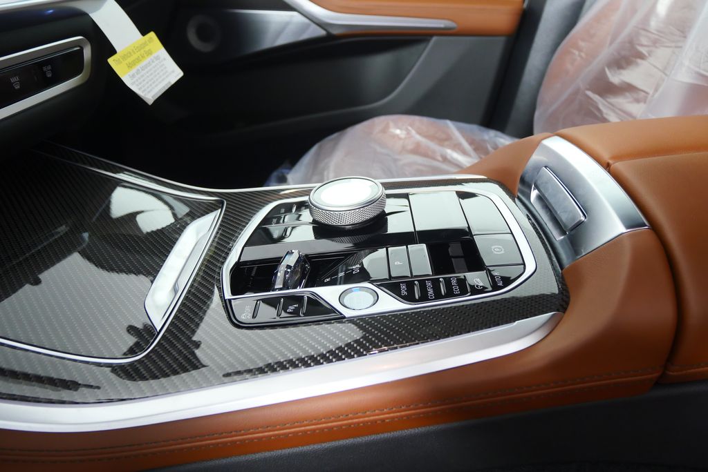 Thumbnail: 2026 BMW X5 - 23