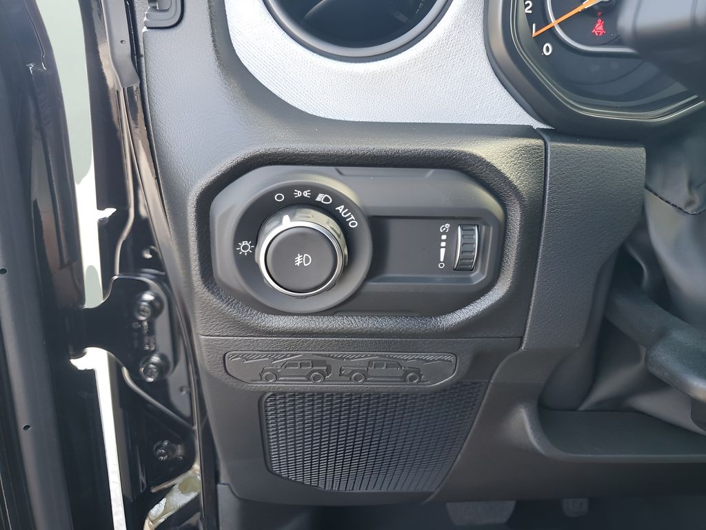 New Car 2025 Jeep Wrangler  For Sale Under $40,000 In Austin, Texas