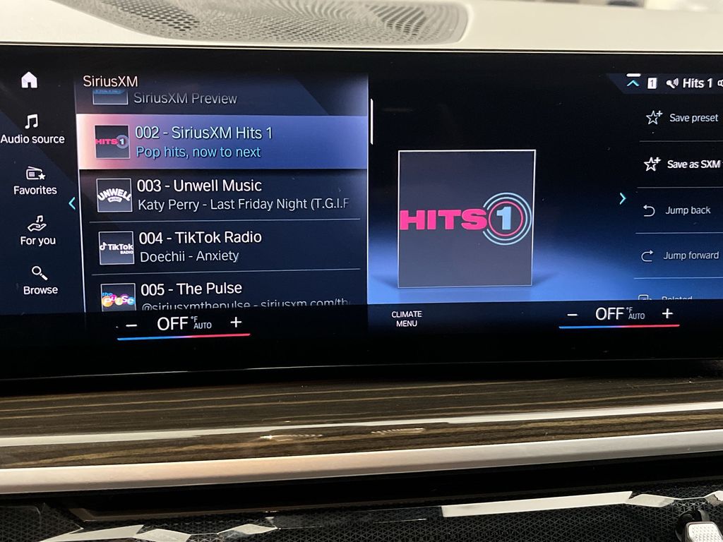 Thumbnail: 2023 BMW X7 - 16