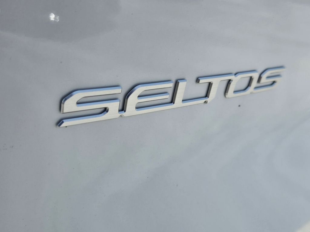 2027 Kia Seltos - $27,130