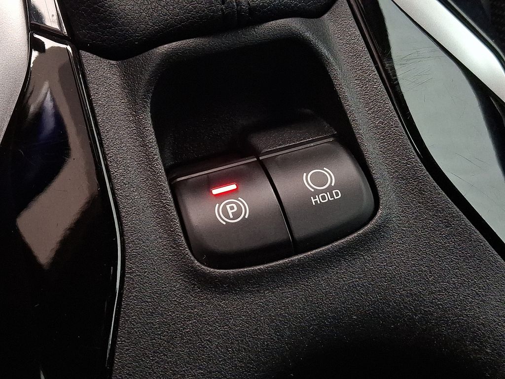 Thumbnail: 2020 Toyota Corolla - 25