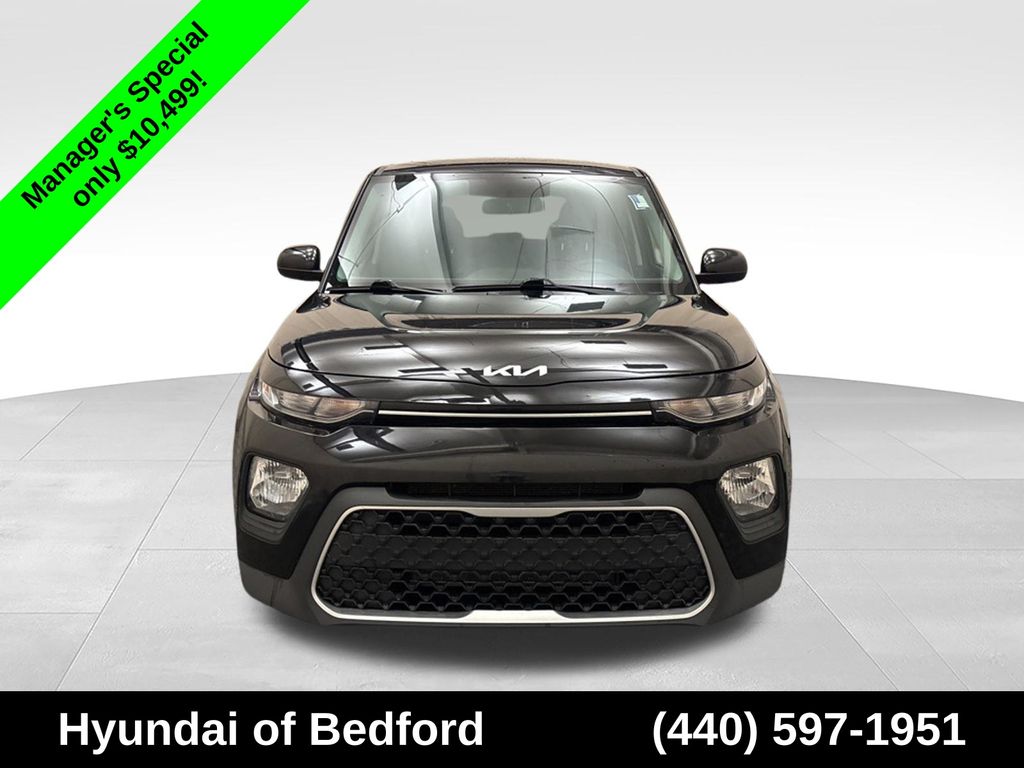 2022 Kia Soul LX - Image 2
