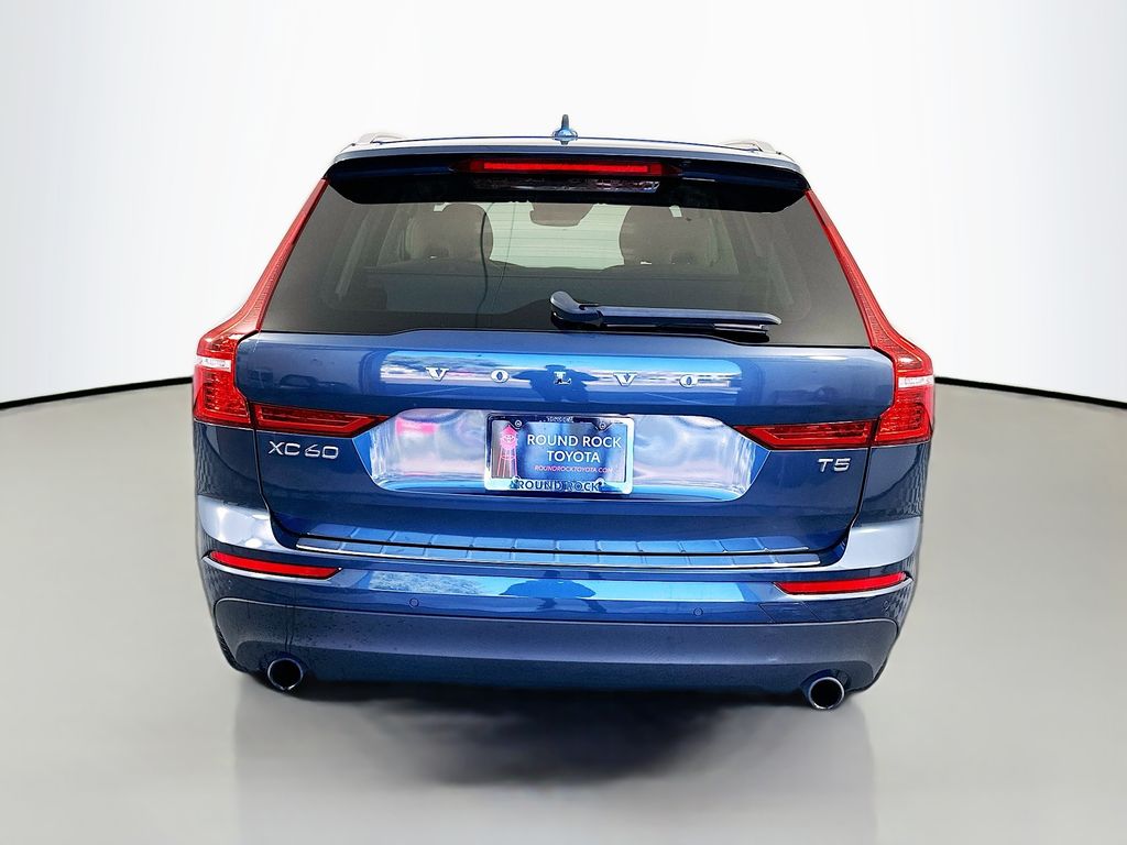 Thumbnail: 2021 Volvo XC60 - 6