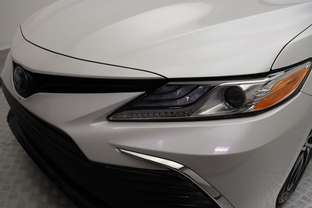 2023 Toyota Camry XLE 3