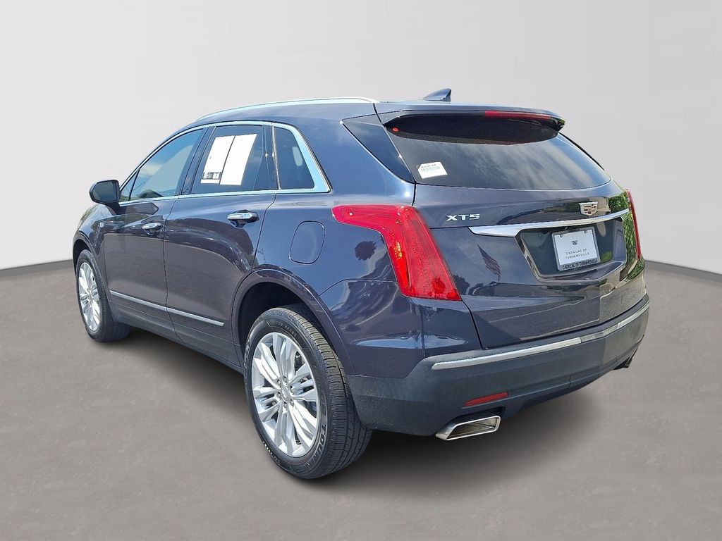 Thumbnail: 2019 Cadillac XT5 - 4