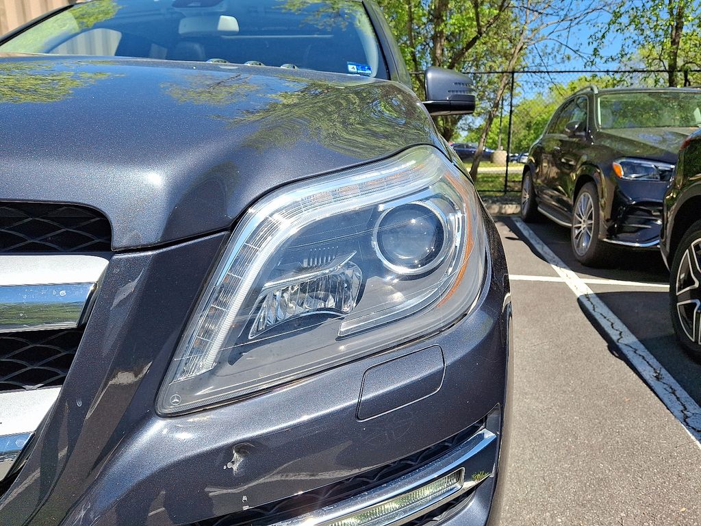 Thumbnail: 2016 Mercedes-Benz GL-Class - 8