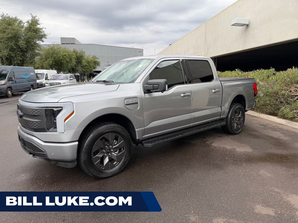 2023 Ford F-150 Lightning XLT SuperCrew AWD