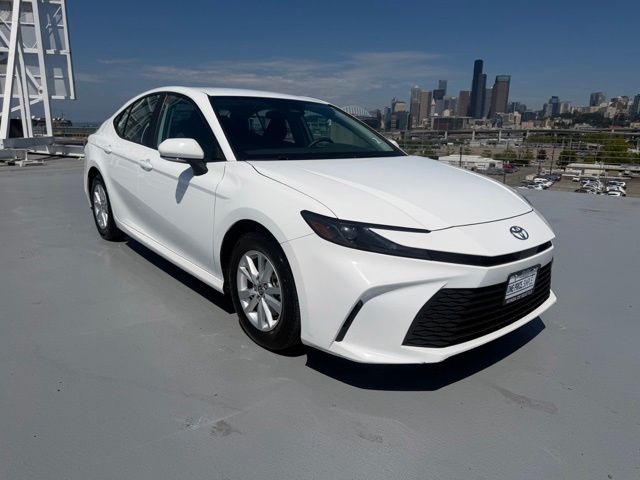 Ice Cap 2025 Toyota Camry Sedan Front-Wheel Drive Continuously Variable Transmission