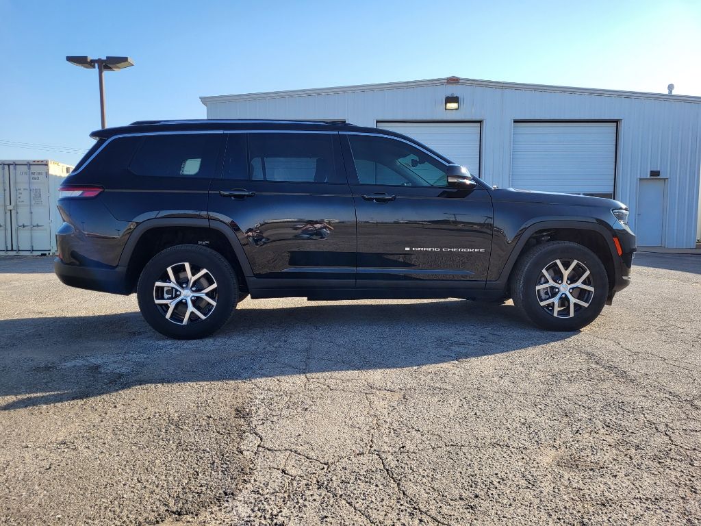 2023 Jeep Grand Cherokee L Limited 6