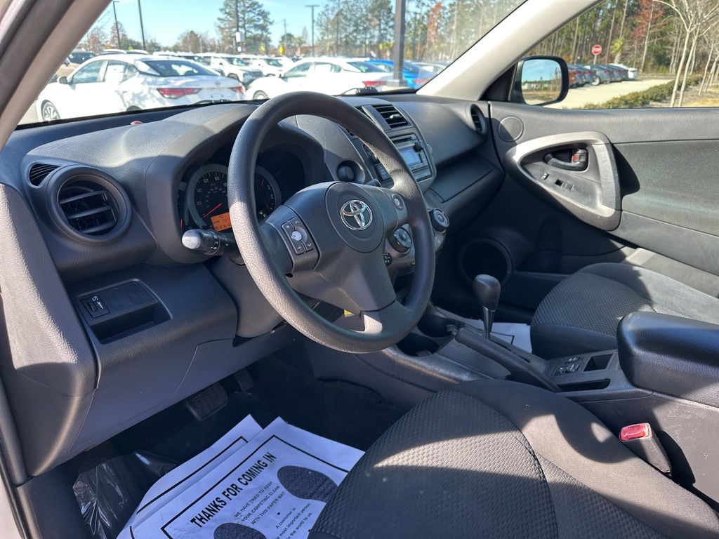 2012 Toyota RAV4 Sport 19