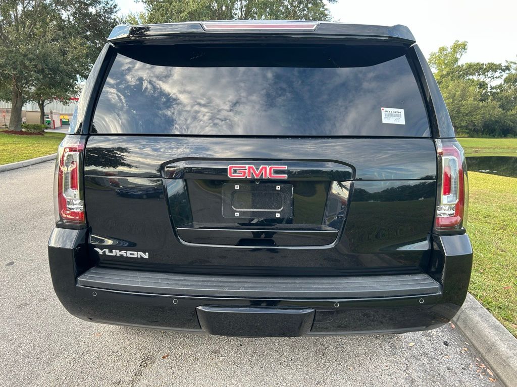 Thumbnail: 2017 GMC Yukon - 4