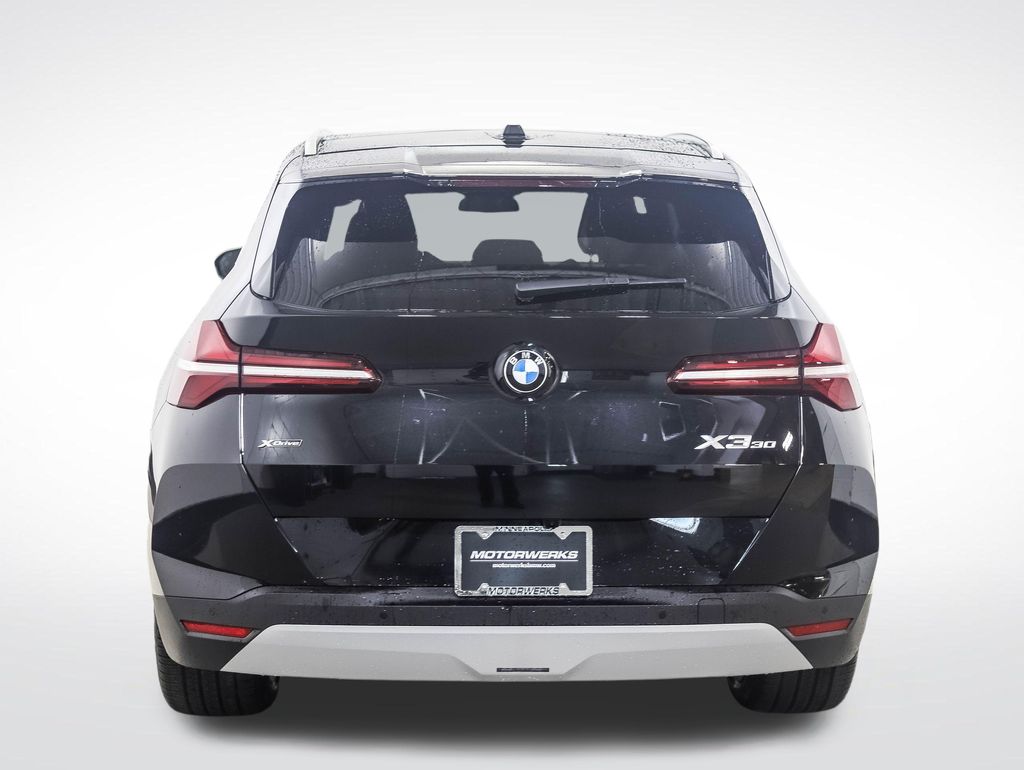 Thumbnail: 2026 BMW X3 - 4