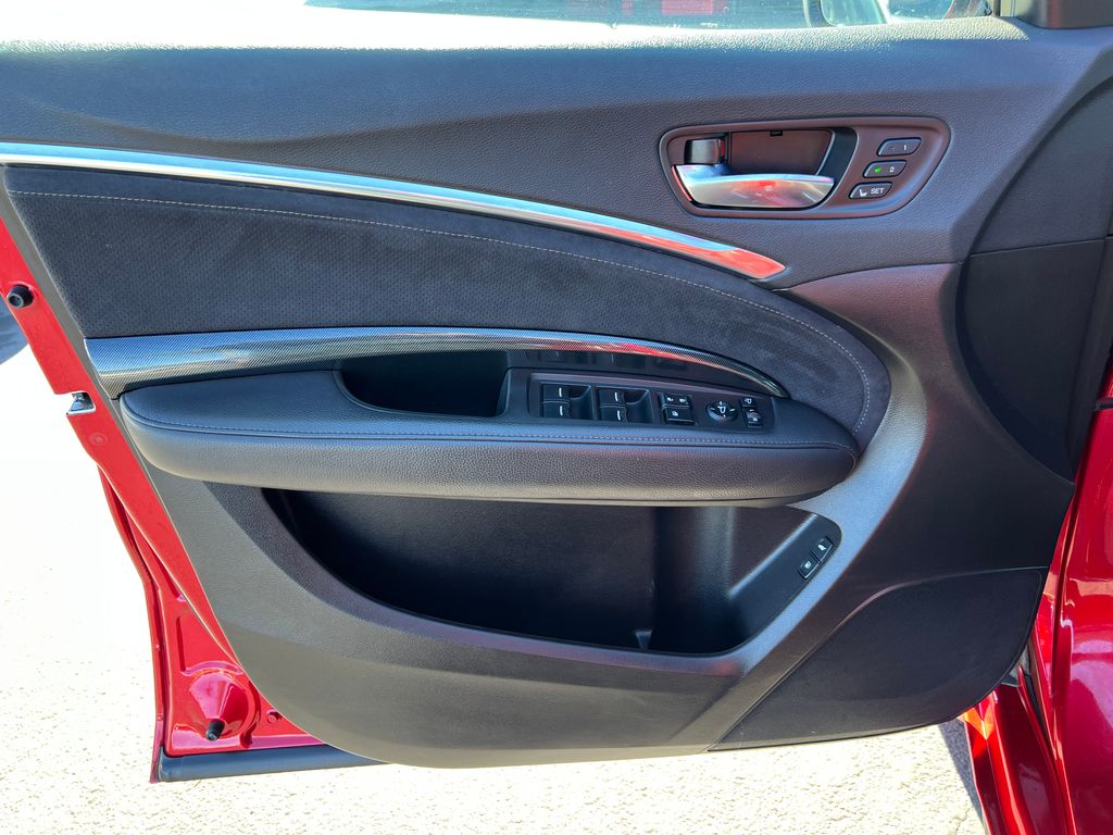 Thumbnail: 2019 Acura MDX - 12