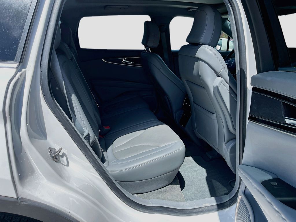 2022 Lincoln Nautilus Reserve White at Legacy Ford