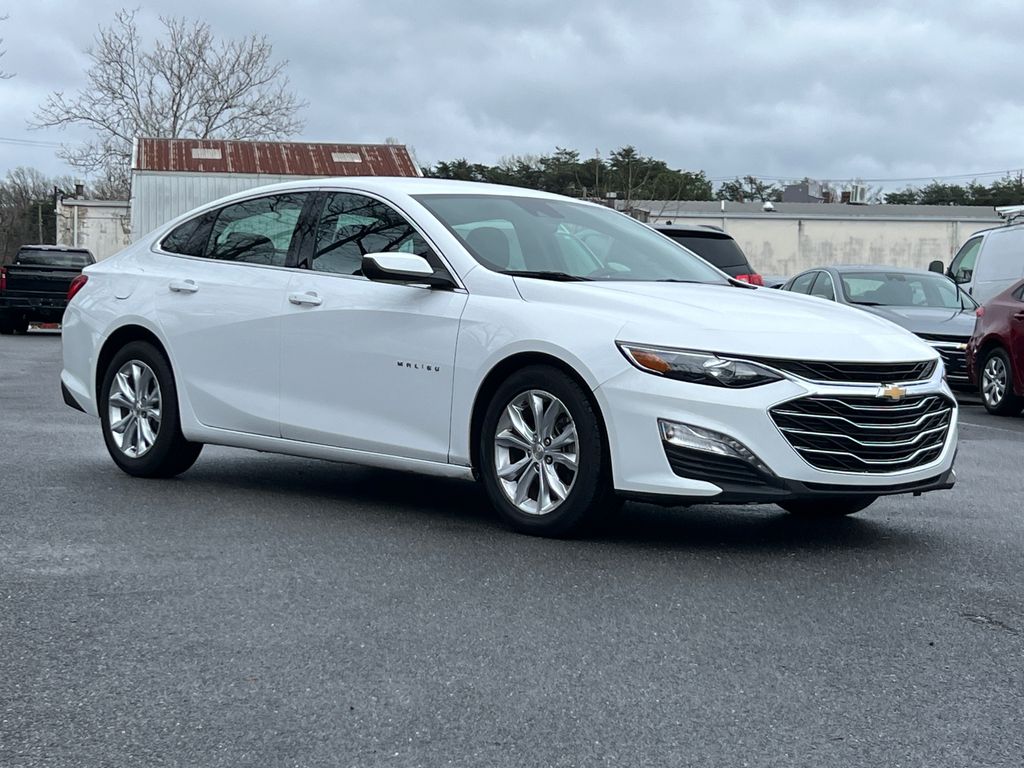 2023 Chevrolet Malibu LT with 1LT FWD