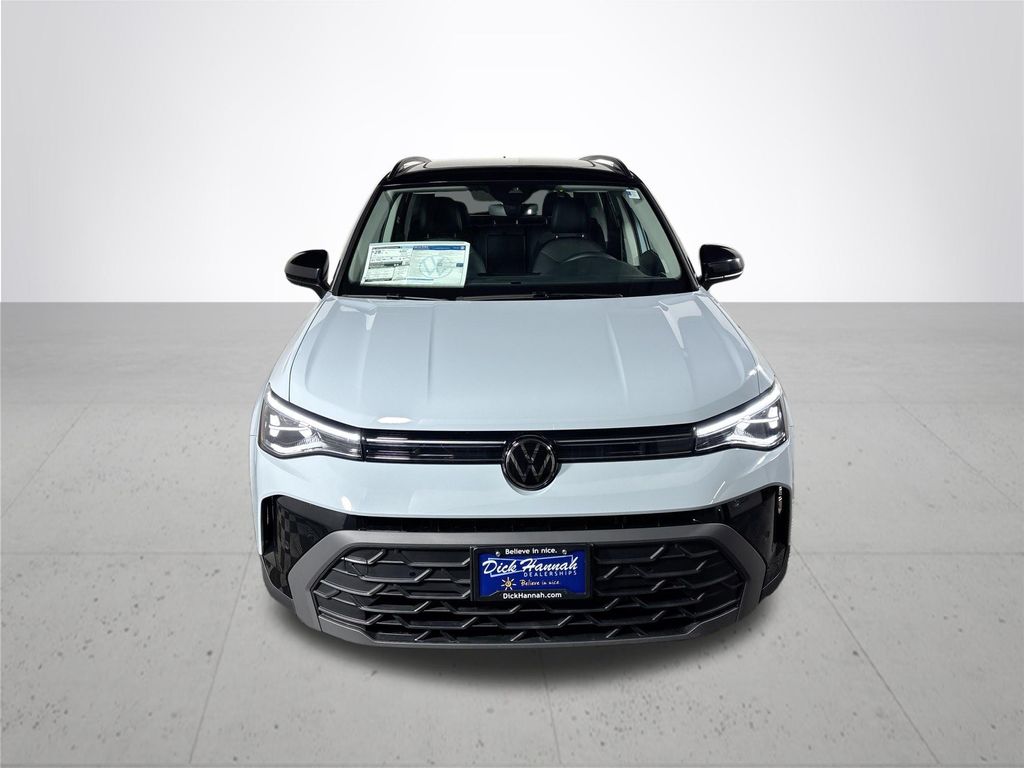 2026 Volkswagen Taos 1.5T SE Black