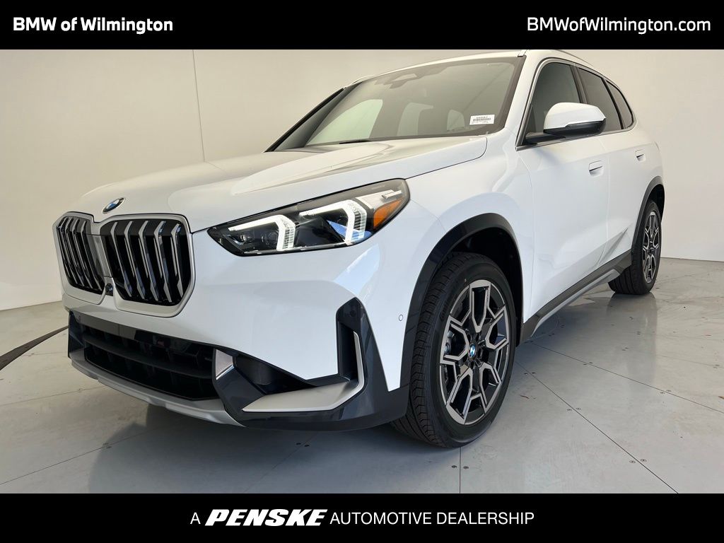 2025 BMW X1 xDrive28i Hero Image