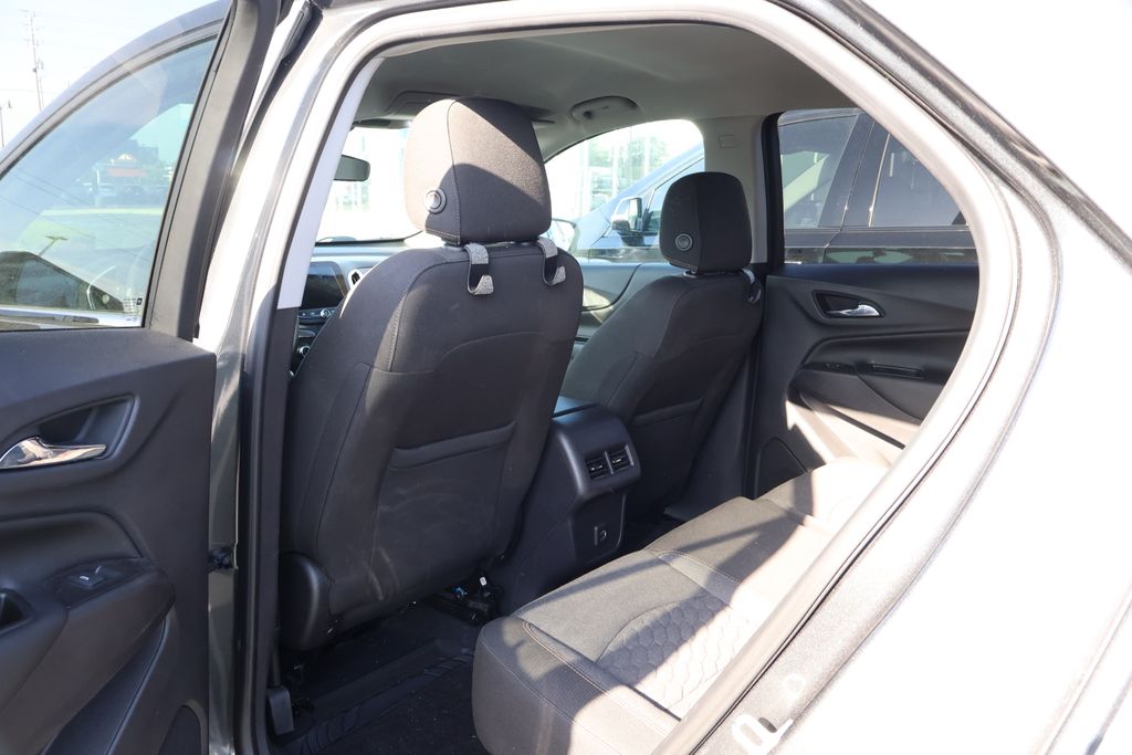 2021 Chevrolet Equinox LT 31