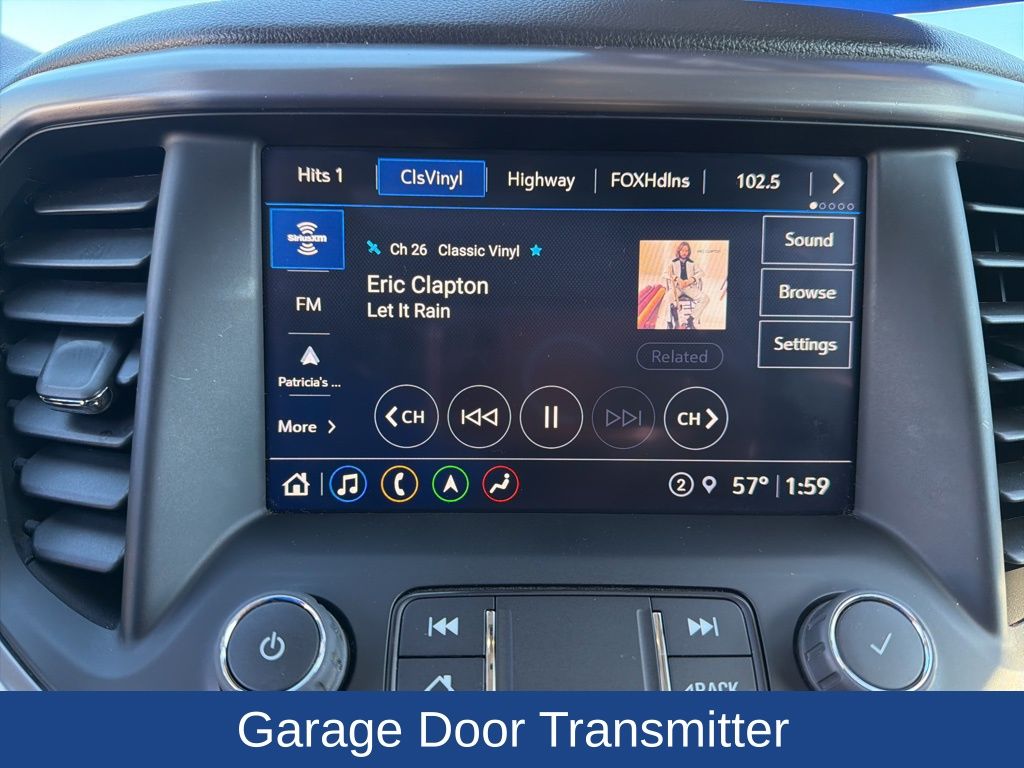 2022 GMC Acadia AWD AT4