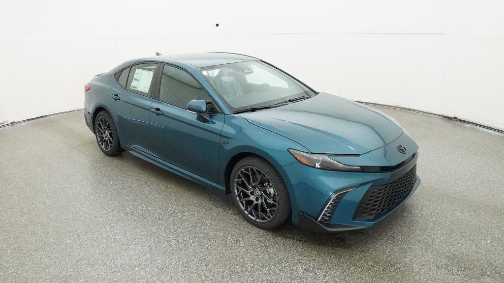 Thumbnail: 2025 Toyota Camry - 15