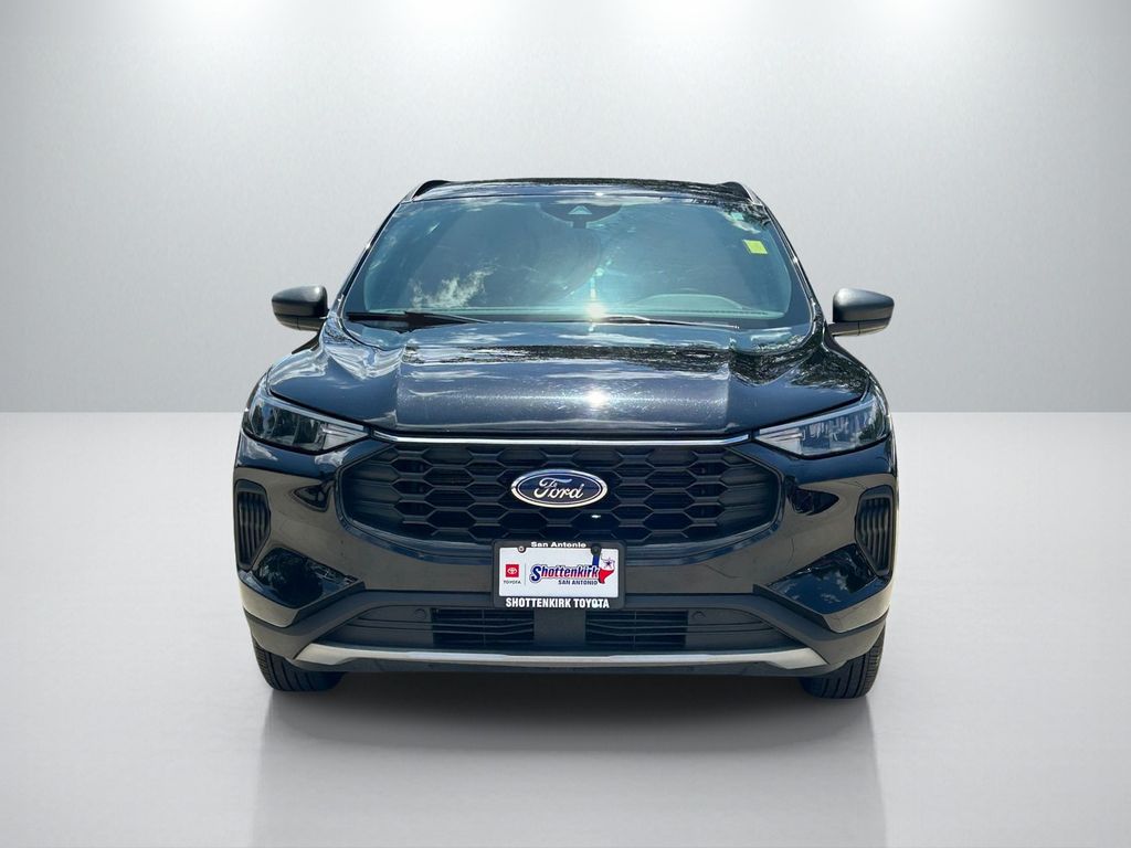 Used 2025 Ford Escape SUV
