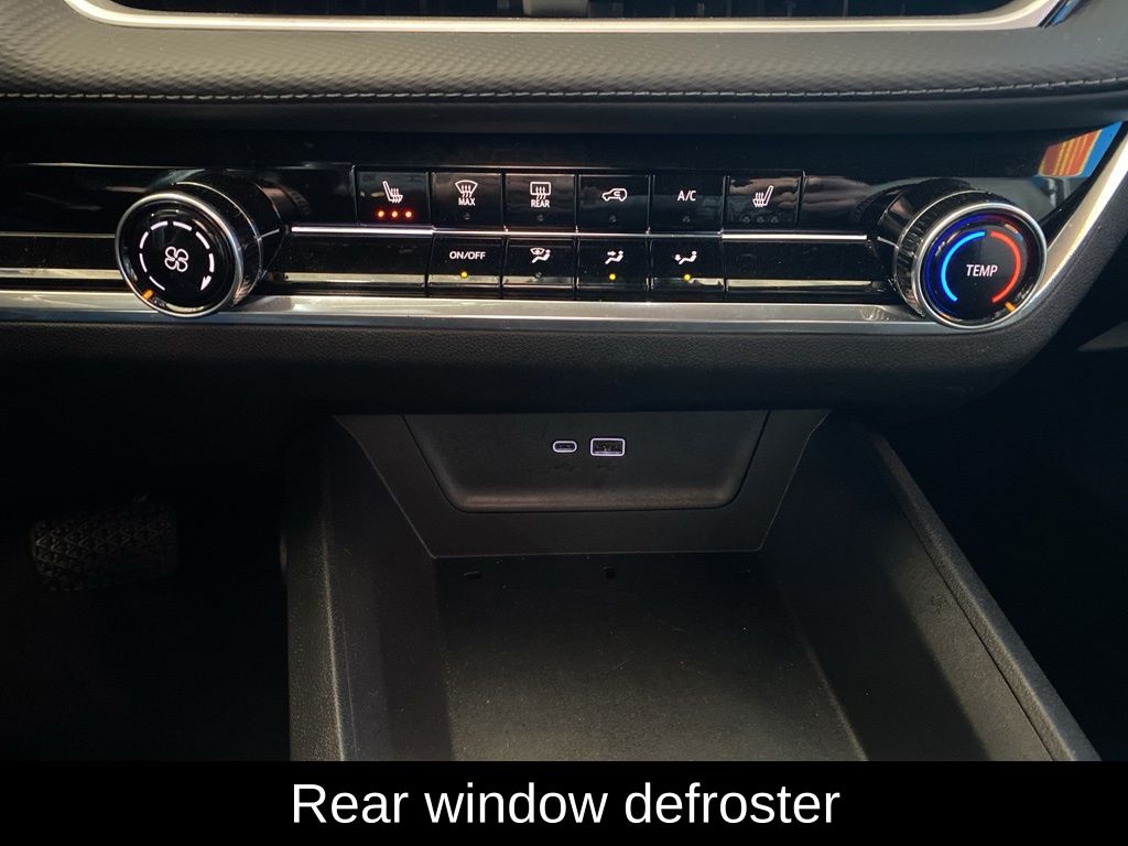 Used 2025 White Chevrolet LT image 7