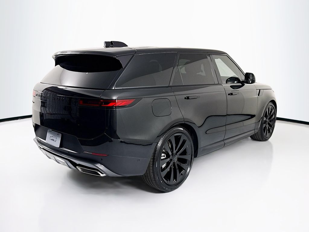 Thumbnail: 2026 Land Rover Range Rover Sport - 5