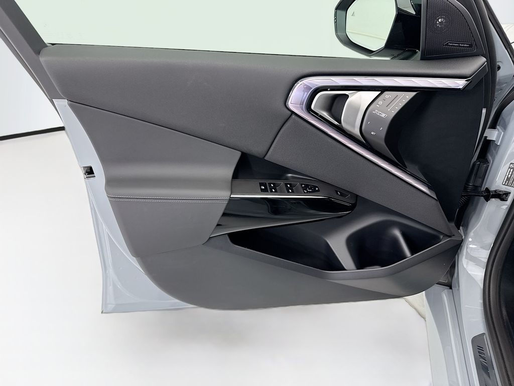 Thumbnail: 2026 BMW X3 - 22