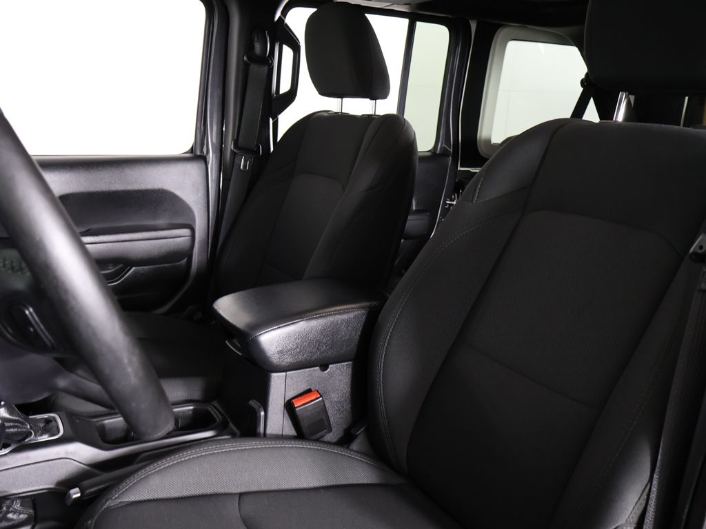 Used 2023 Gray Jeep Altitude image 26