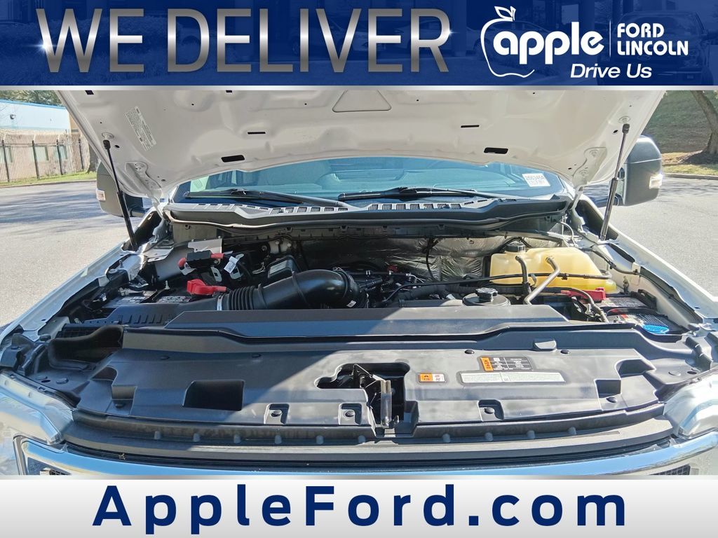 2023 Ford F-550 Chassis XL