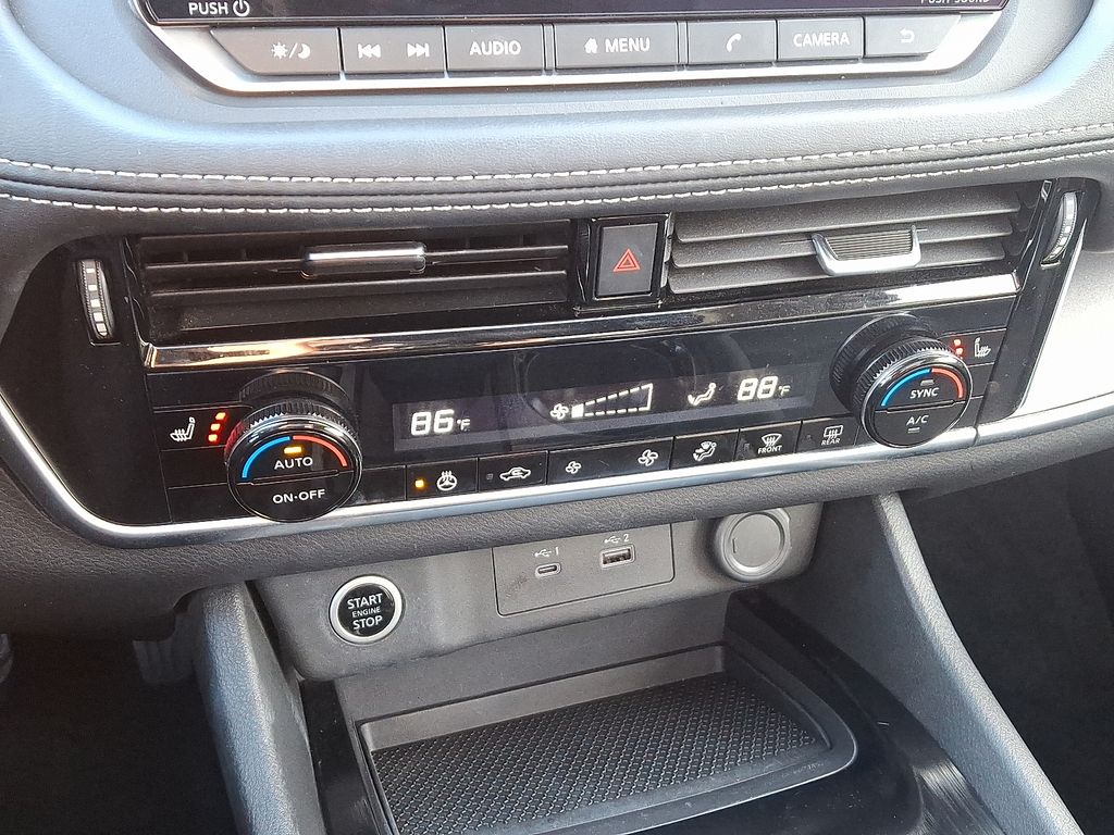 Thumbnail: 2021 Nissan Rogue - 17