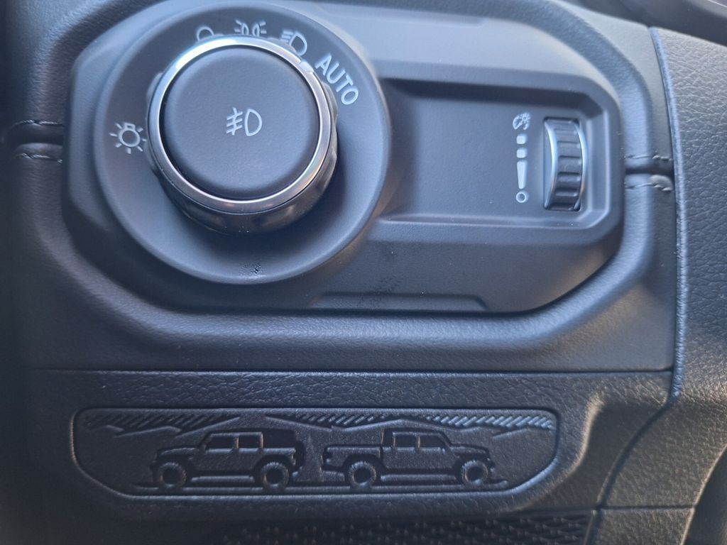 New 2026 Jeep Wrangler SUV
