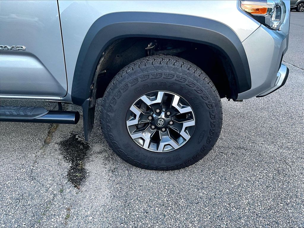 2021 Toyota Tacoma — photo 7