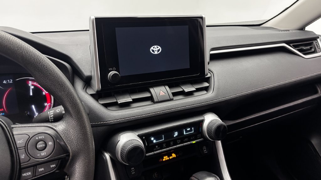 Thumbnail: 2024 Toyota RAV4 - 21