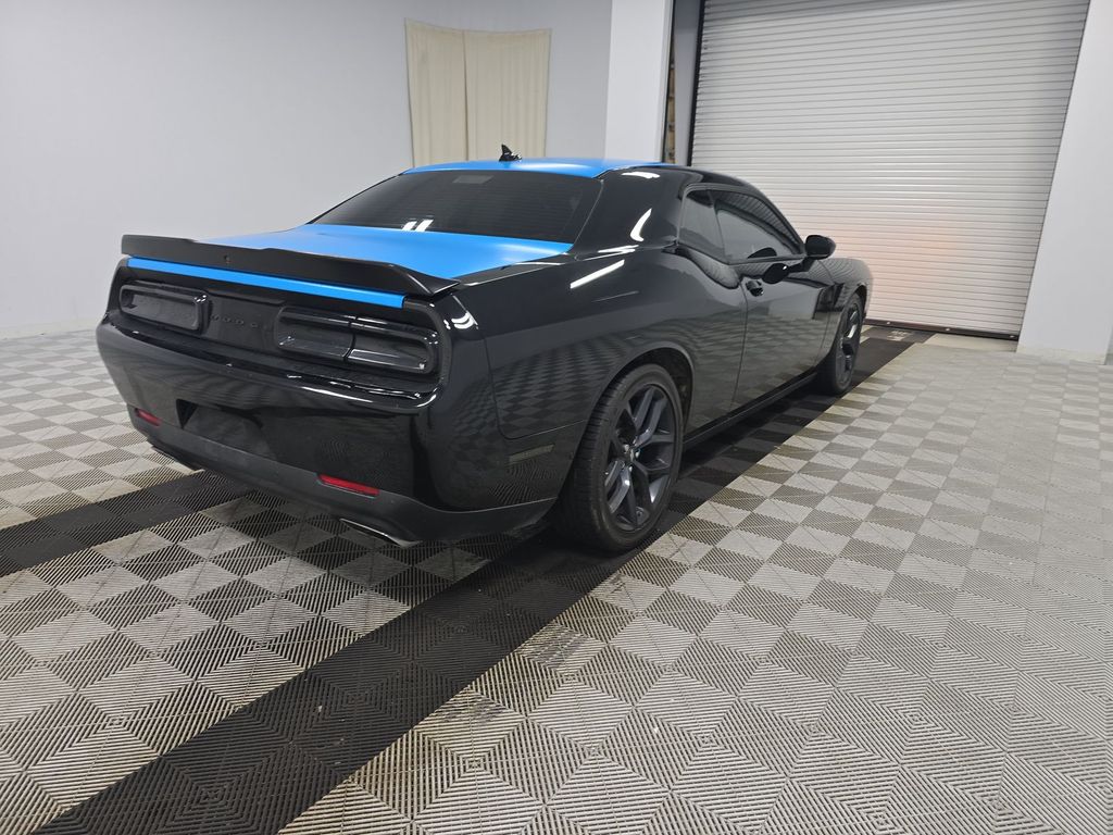 2022 Dodge Challenger