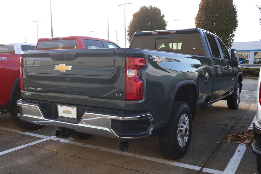 Thumbnail: 2026 Chevrolet Silverado 2500 - 7
