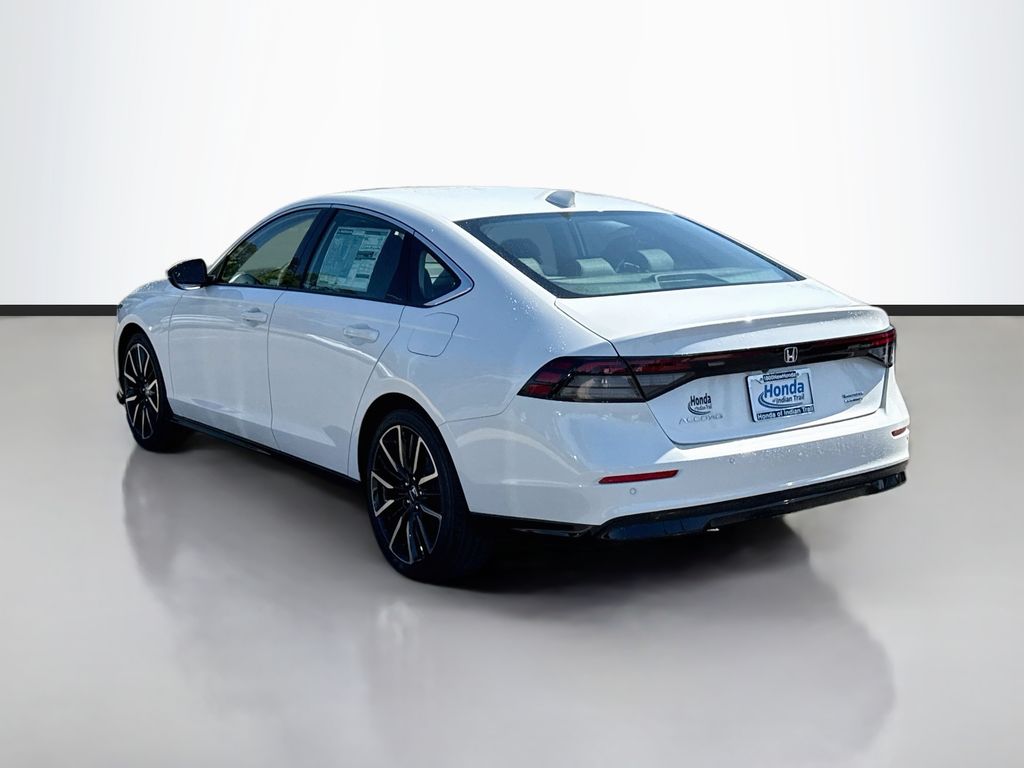 New 2026 White Honda Touring image 5