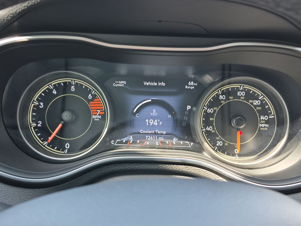 2023 Jeep Cherokee Altitude Black at Community Toyota