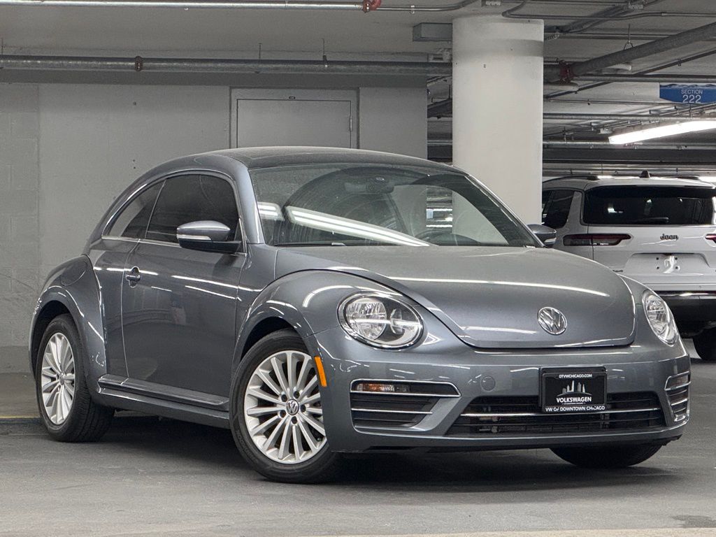 2019 Volkswagen Beetle 2.0T Final Edition SE 3