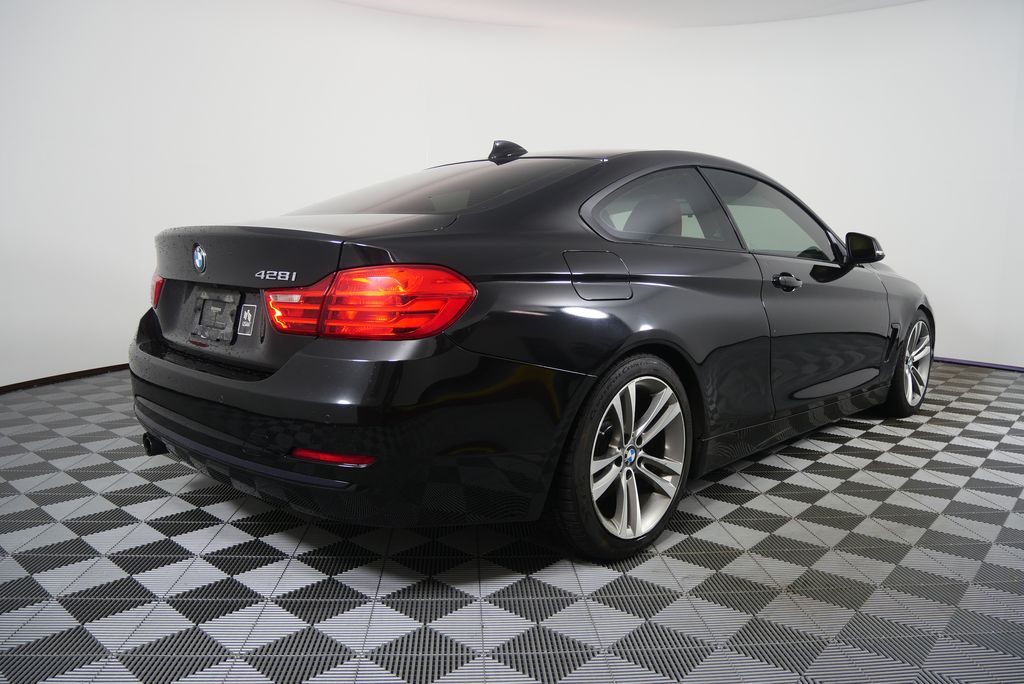 Thumbnail: 2014 BMW 4 Series - 3