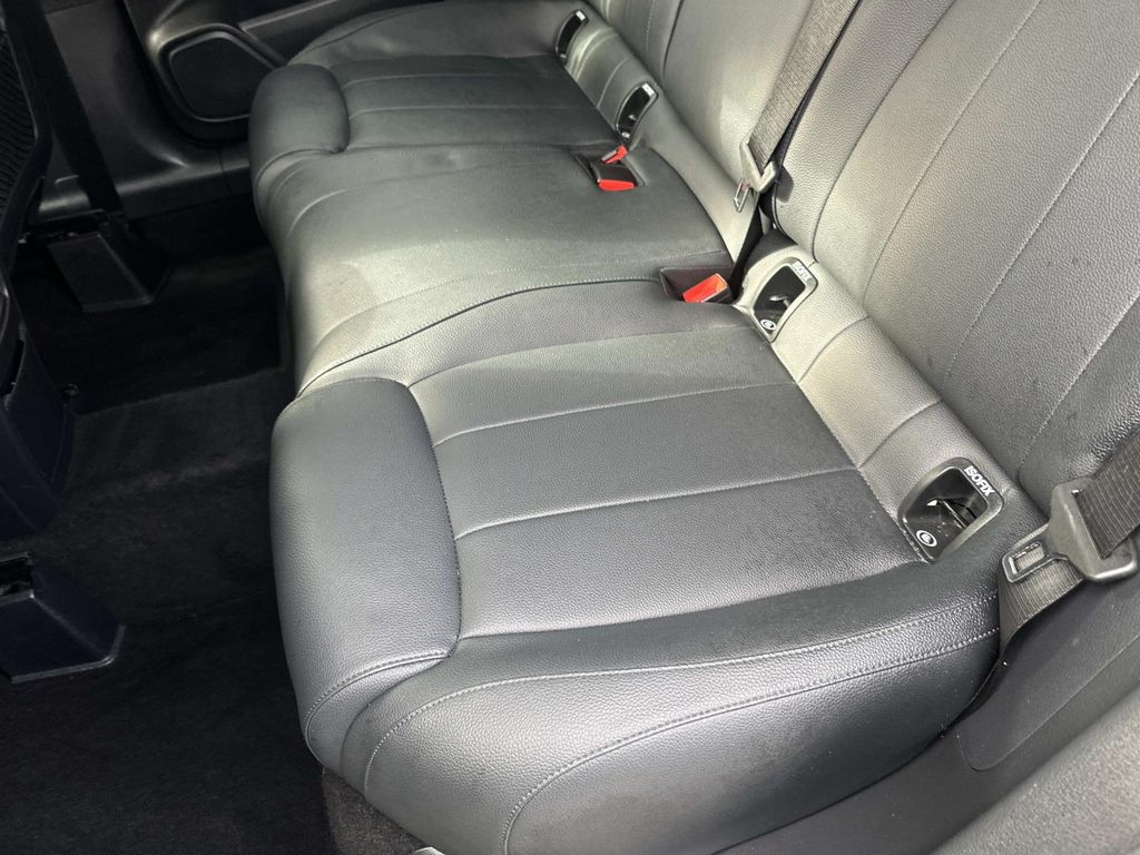 Thumbnail: 2025 Mercedes-Benz GLA - 32