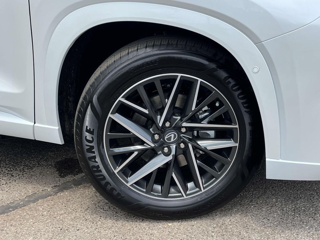 New 2026  Lexus 350 Premium image 6