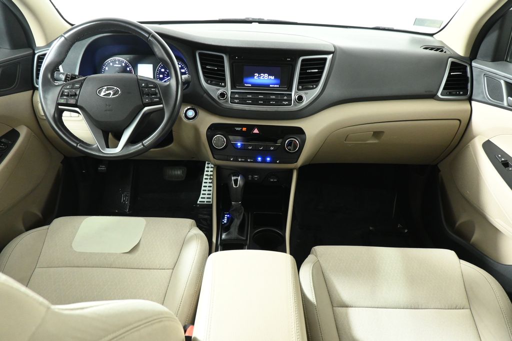 2017 Hyundai Tucson Sport 4