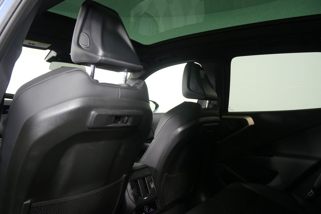 Thumbnail: 2025 BMW X3 - 16