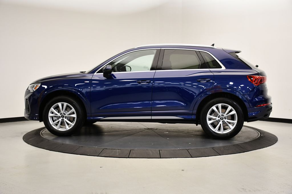 Thumbnail: 2025 Audi Q3 - 2